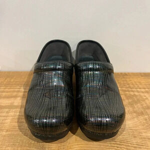 DANSKO XP Womens patterned clogs size‎ 41